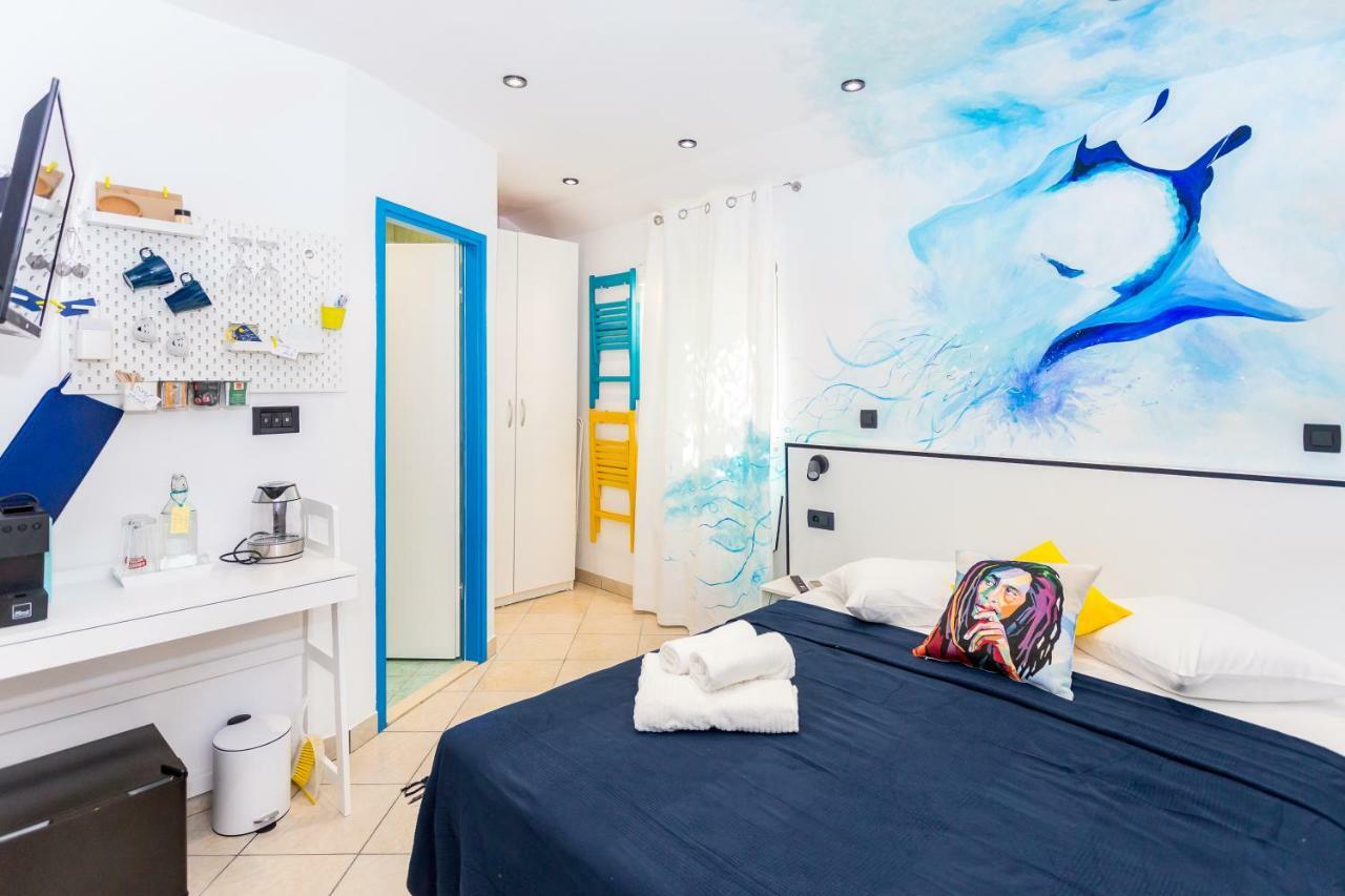 Mima'S Rooms 오미스 외부 사진